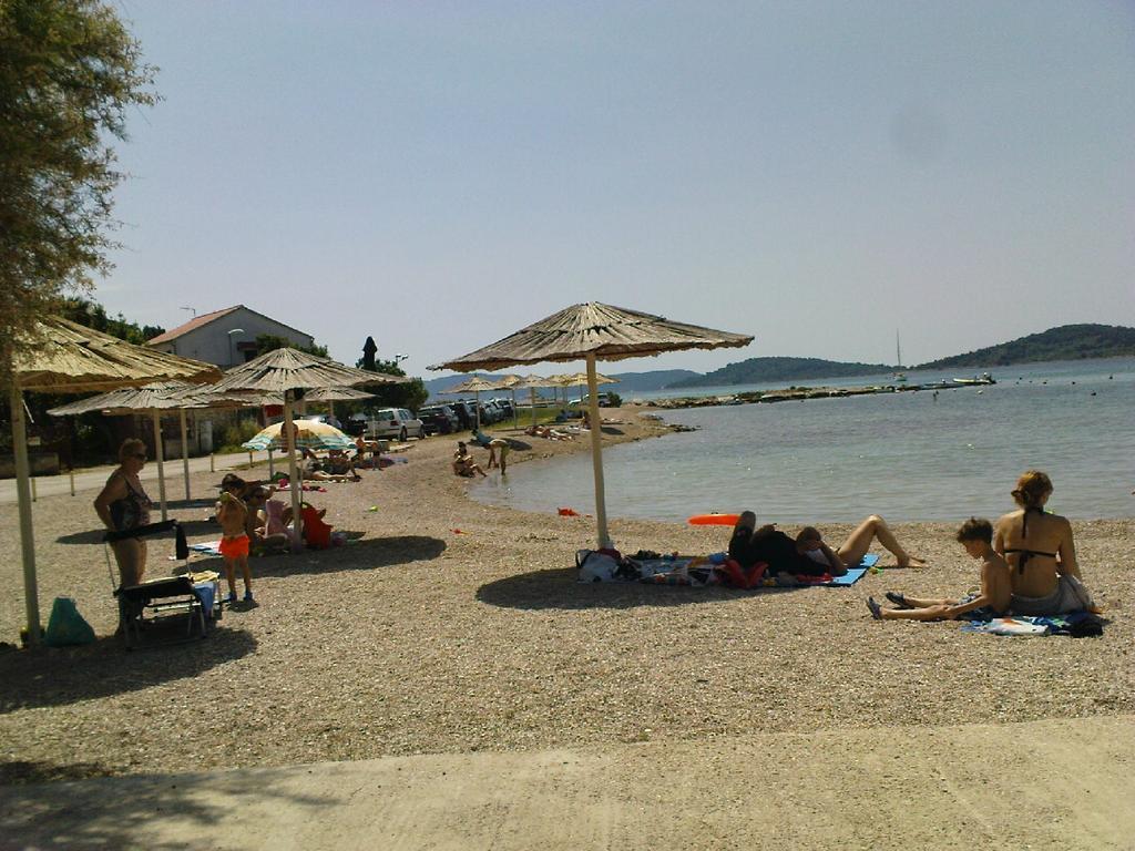 Apartment Ljudmila Vodice Eksteriør billede